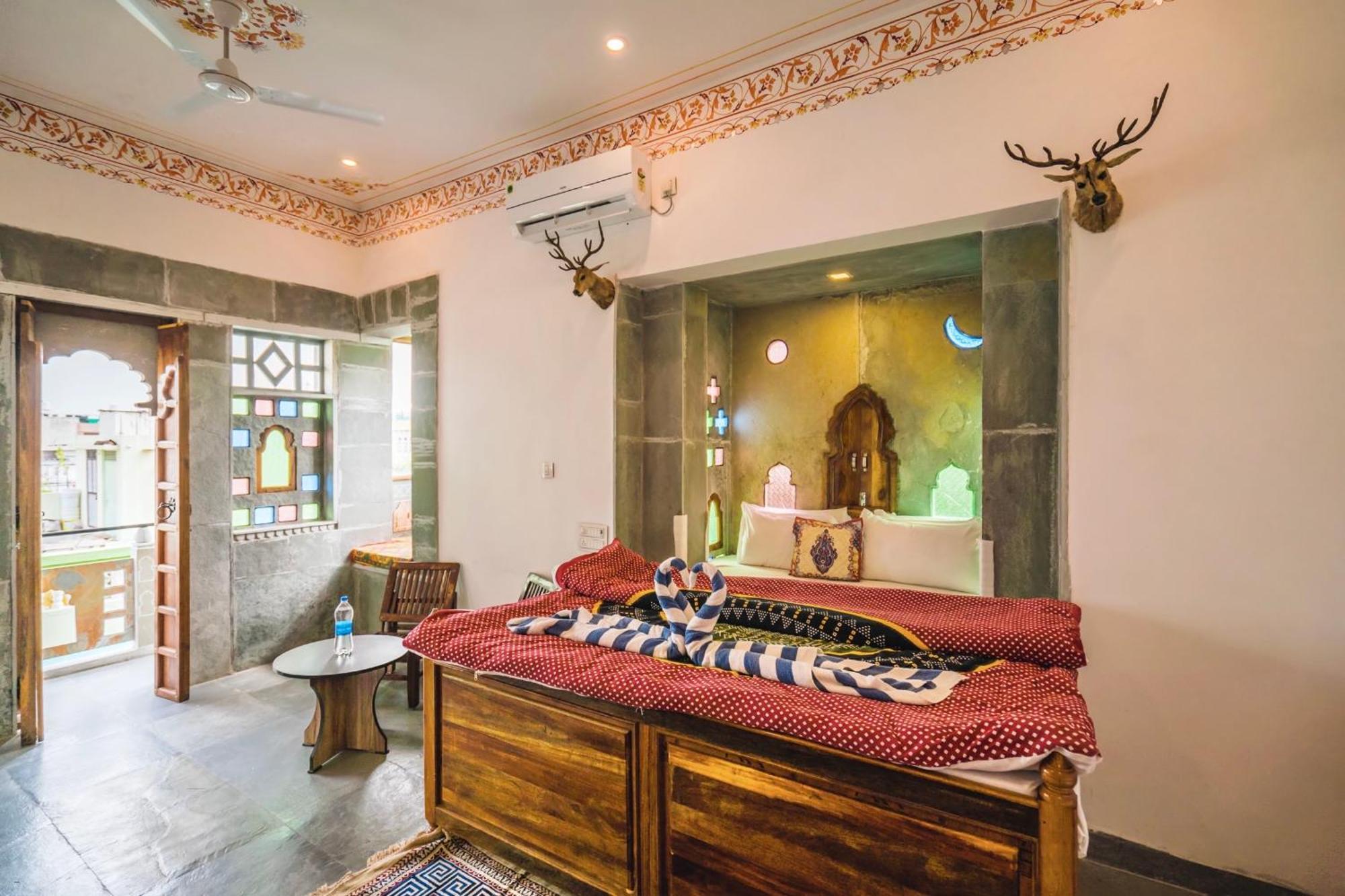 אודייפור Lassi Guest House מראה חיצוני תמונה