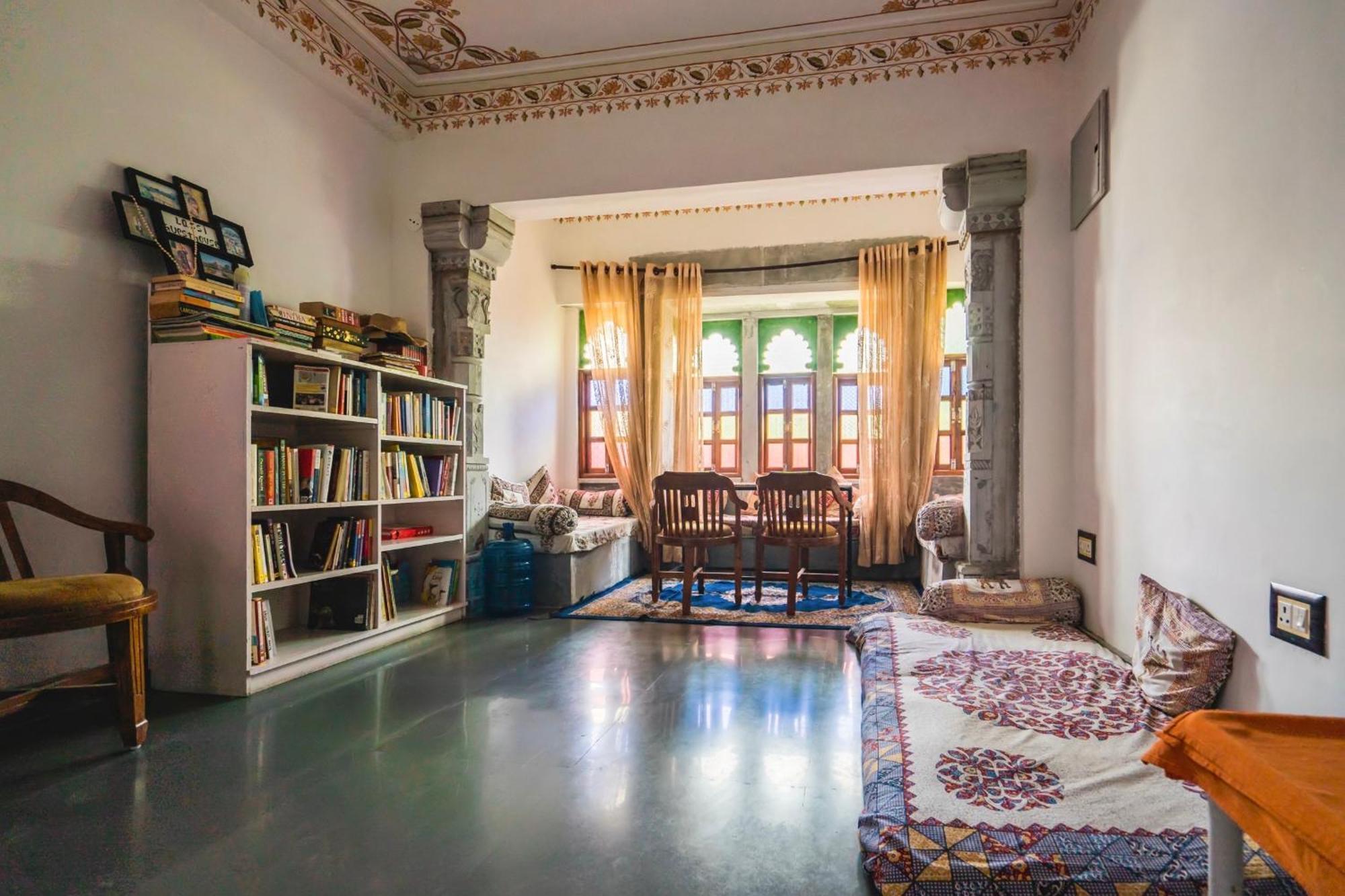 אודייפור Lassi Guest House מראה חיצוני תמונה